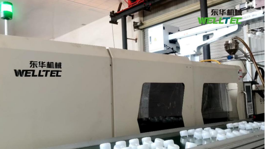 平行射臺雙色P型機成型案例5加侖水桶蓋