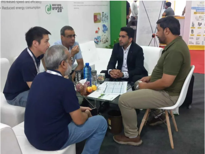 華大機械綻放卡拉奇：先進注塑技術助力巴基斯坦市場